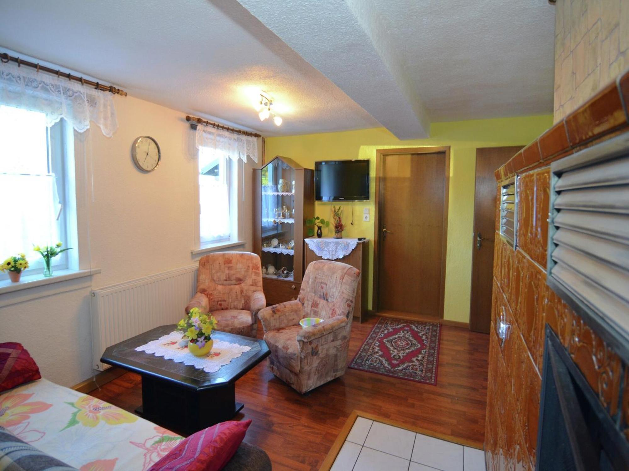 Holiday Home In Neustadt Am Rennsteig With Pond Esterno foto