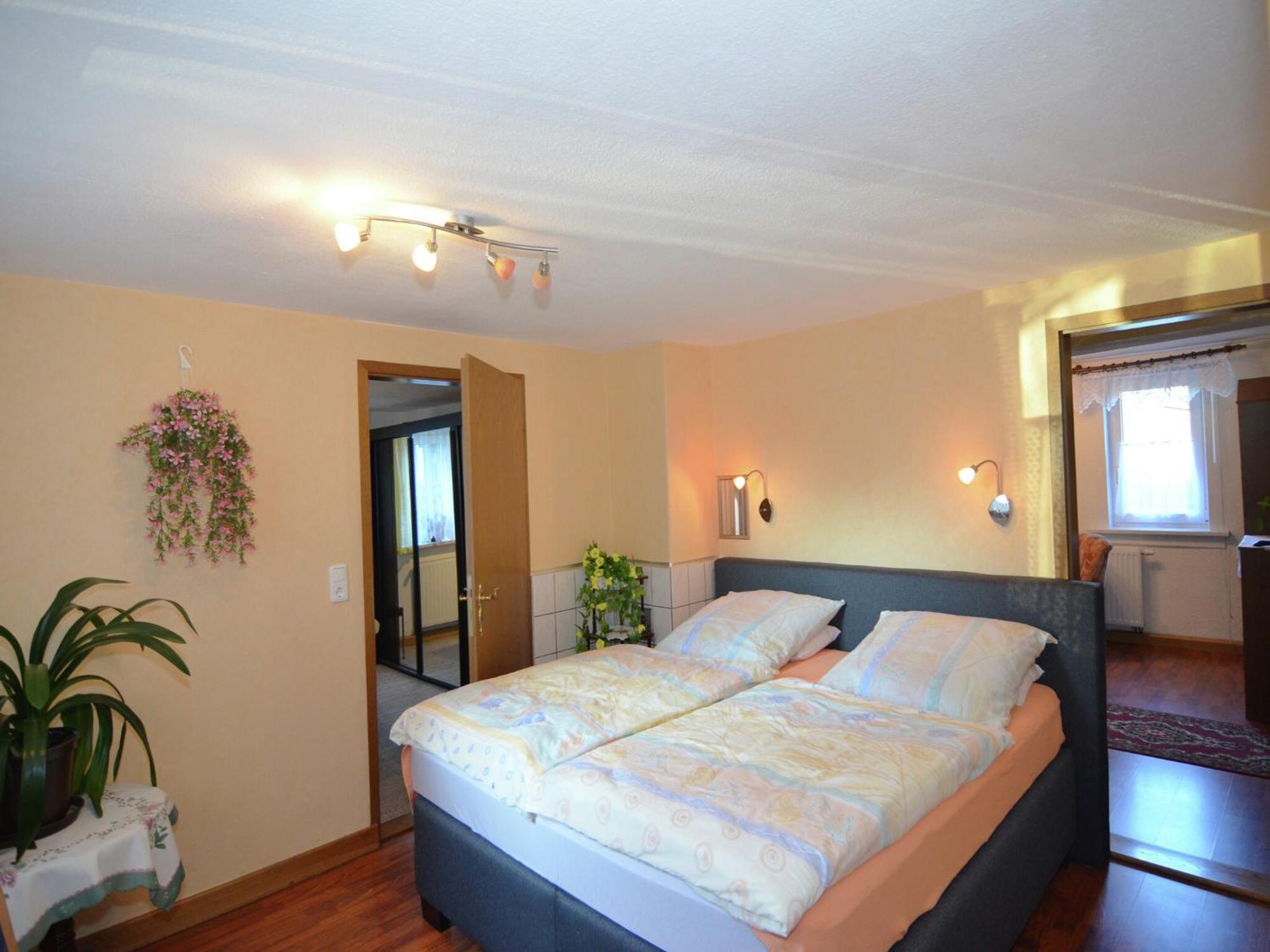 Holiday Home In Neustadt Am Rennsteig With Pond Esterno foto
