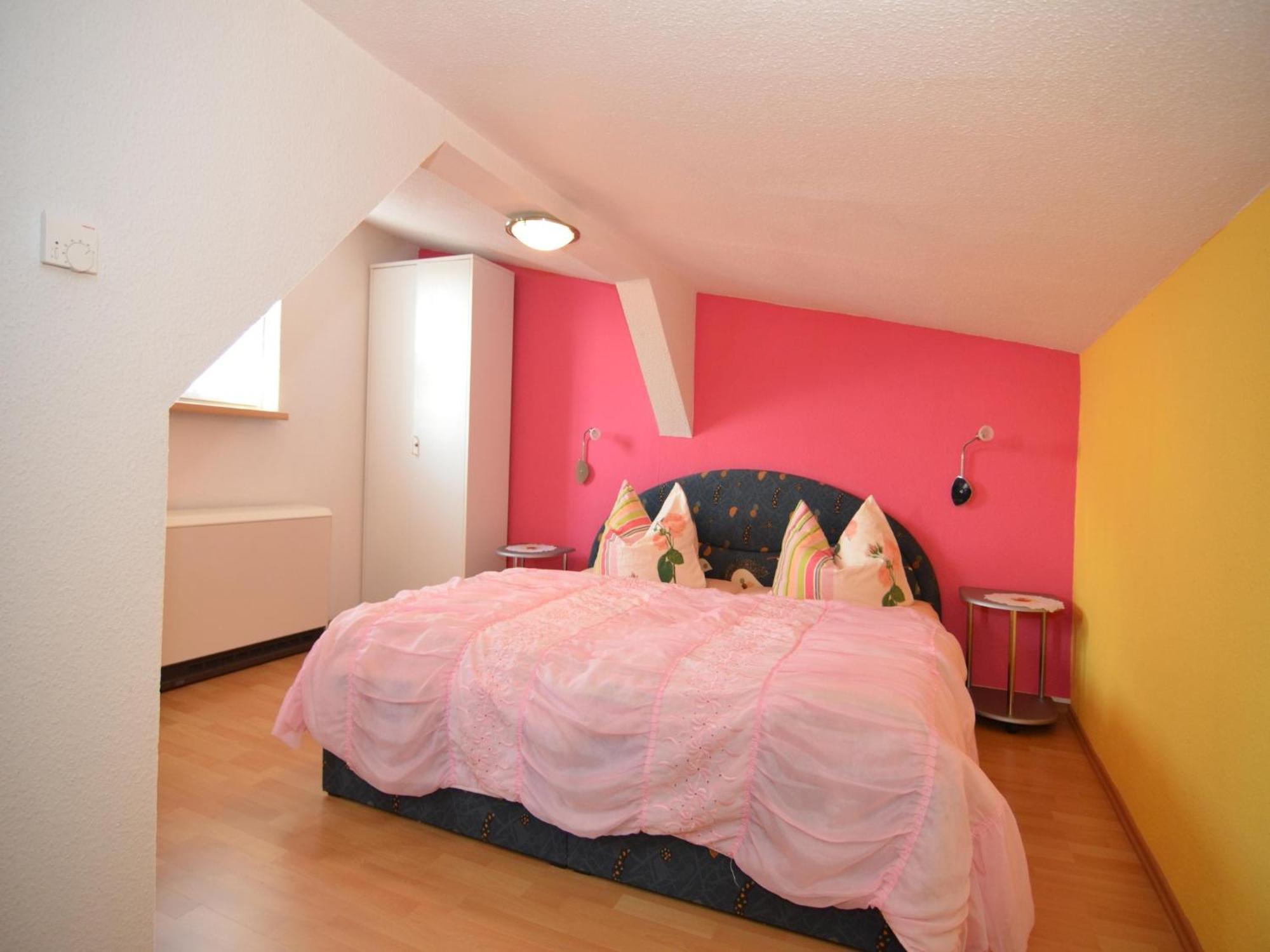 Holiday Home In Neustadt Am Rennsteig With Pond Esterno foto